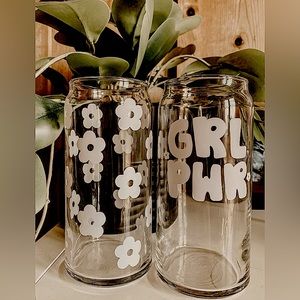 Verre cannette ! Fleur ou girl power